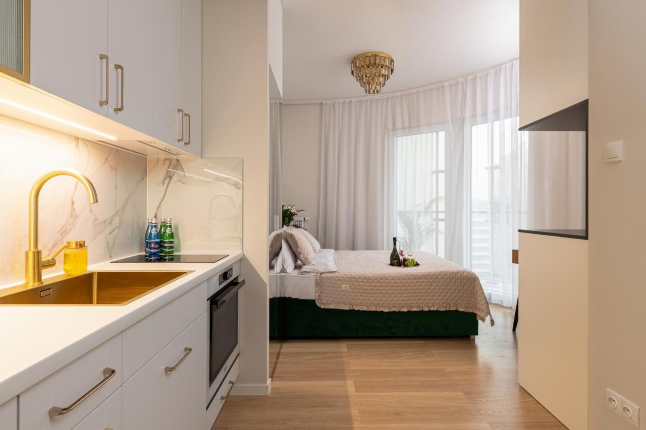 Luxury Design Apartments - Warsaw Tower Bliska Wola Exterior photo